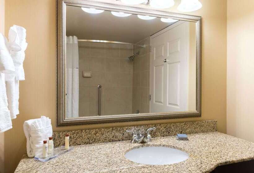 בית מלון כפרי Wingate By Wyndham Dayton  Fairborn