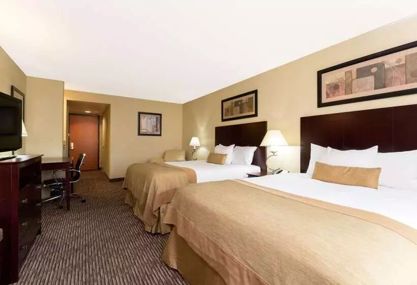 ホテル Wingate By Wyndham Dayton Fairborn