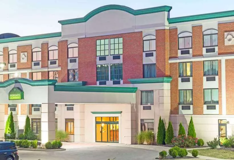 ホテル Wingate By Wyndham Dayton Fairborn