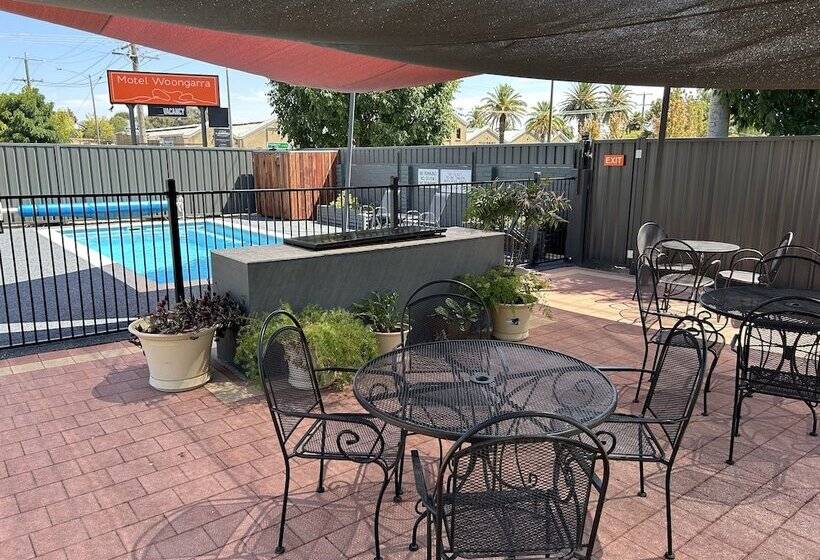 Motel Woongarra