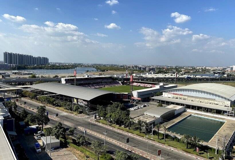 Novotel Bangkok Impact