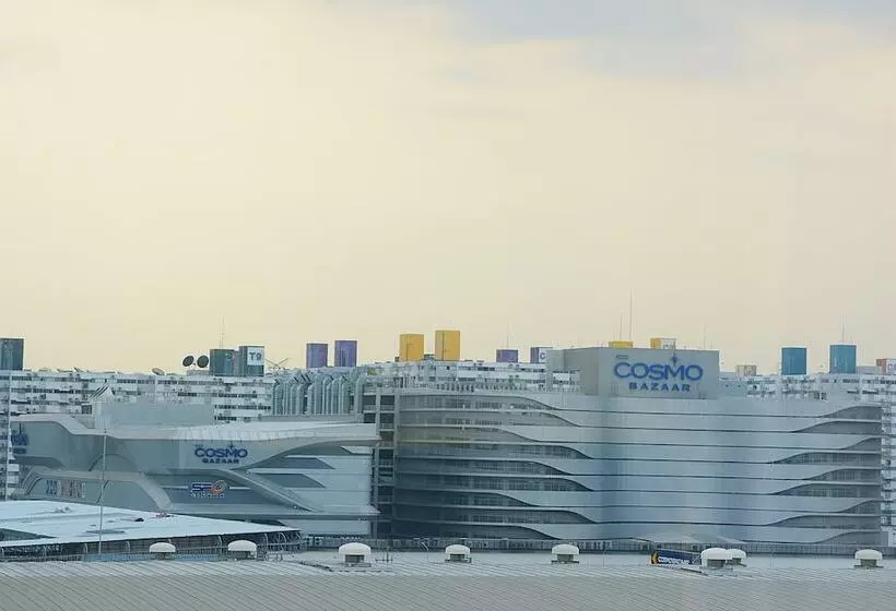 Novotel Bangkok Impact