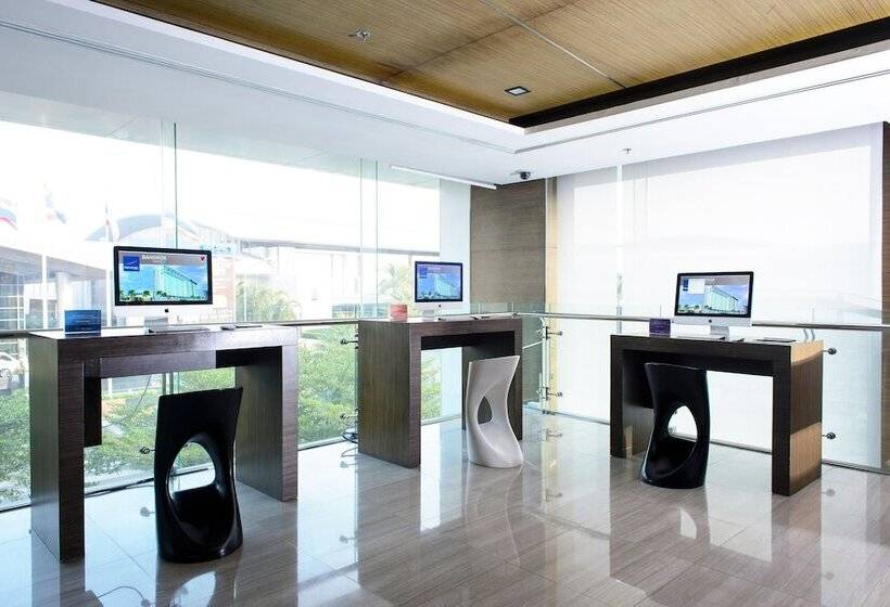 Novotel Bangkok Impact