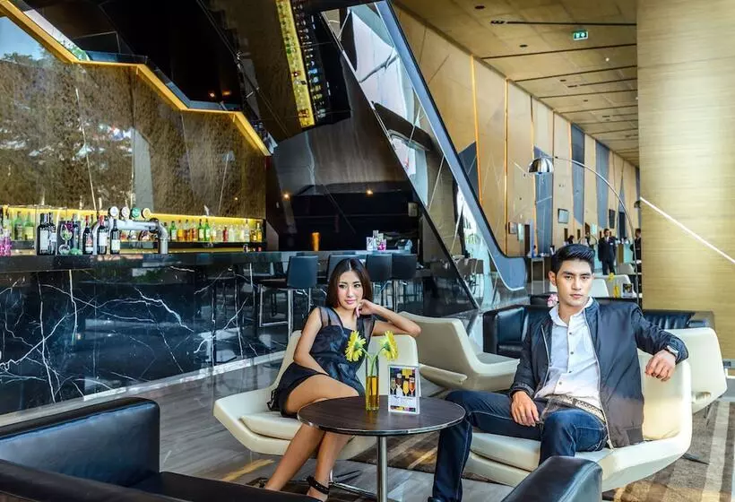 Novotel Bangkok Impact