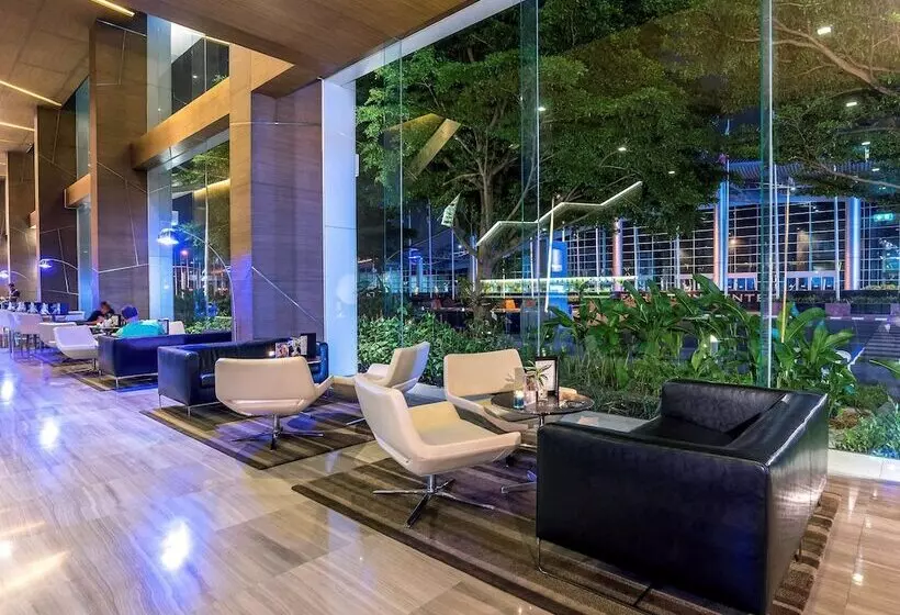 Novotel Bangkok Impact