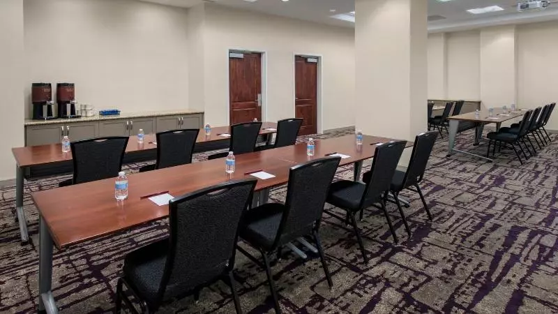 Residence Inn Alexandria Old Town South At Carlyle