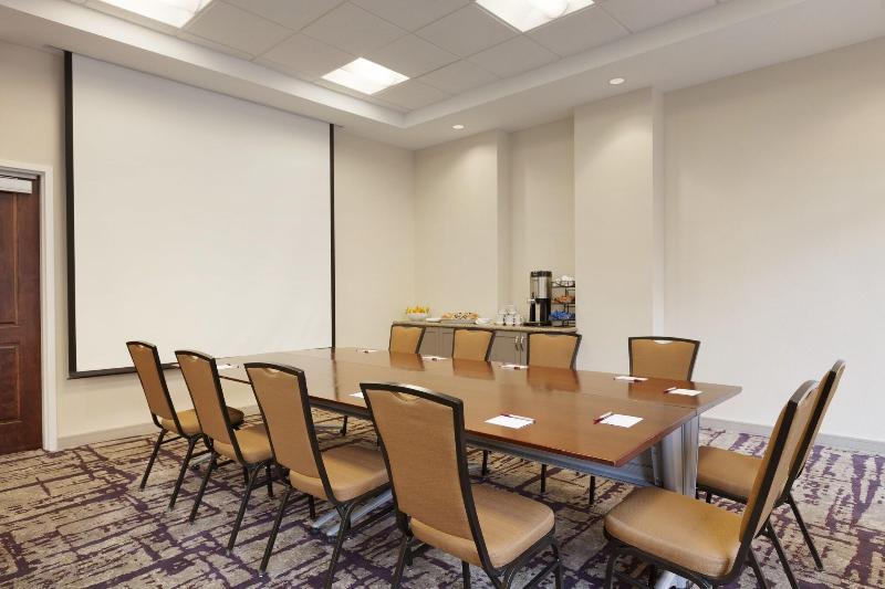 Residence Inn Alexandria Old Town South At Carlyle