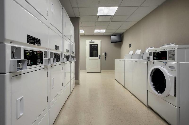 Residence Inn Alexandria Old Town South At Carlyle