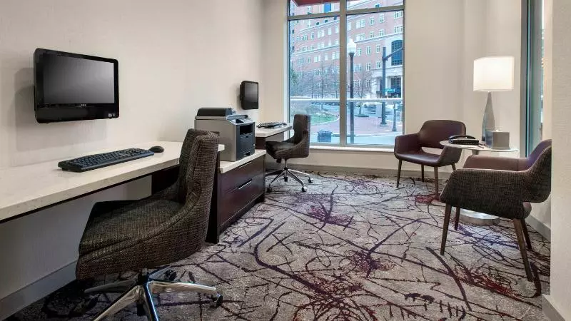 Residence Inn Alexandria Old Town South At Carlyle