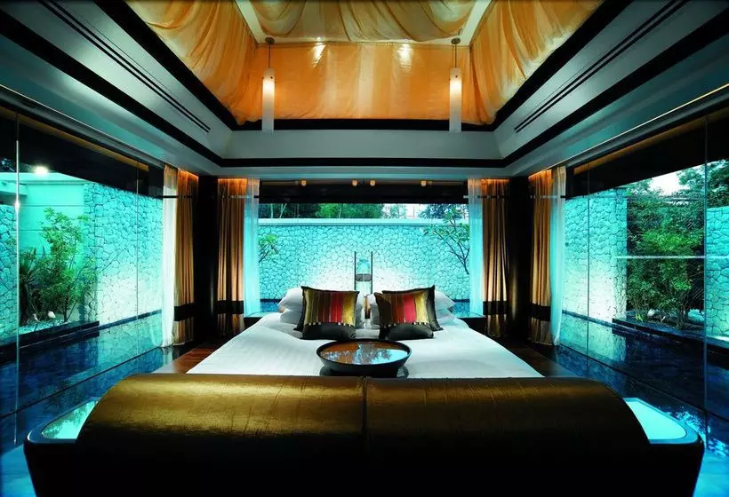 Double Pool Villas By Banyan Tree