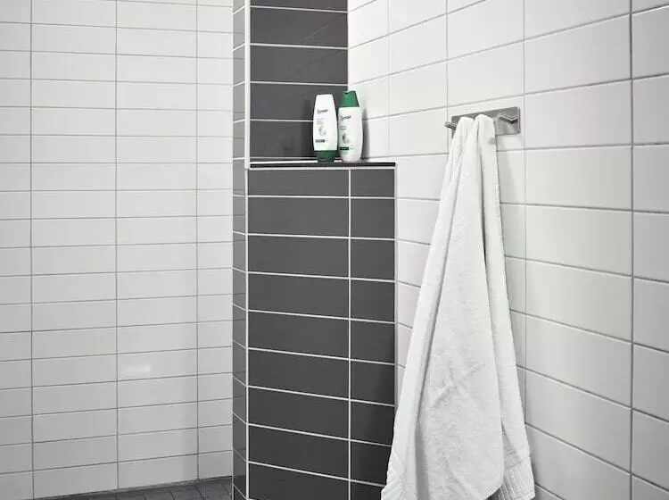 הוסטל Göteborgs Bed & Breakfast