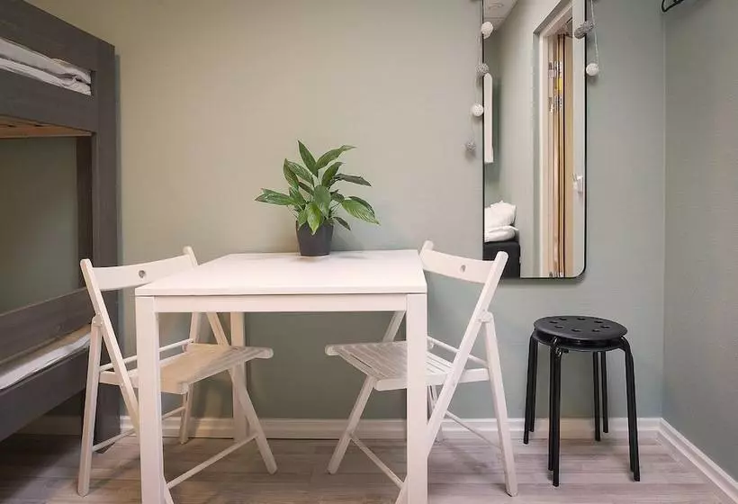 הוסטל Göteborgs Bed & Breakfast