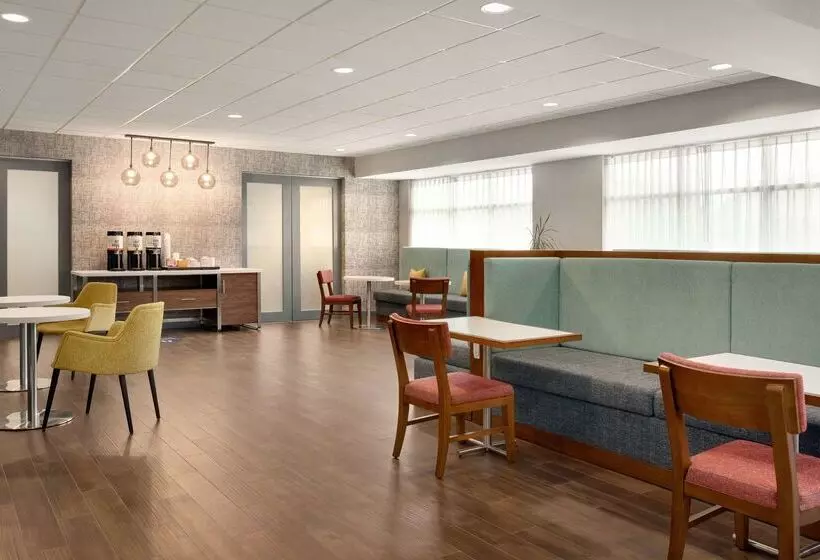 Hampton Inn St. Louiscolumbia