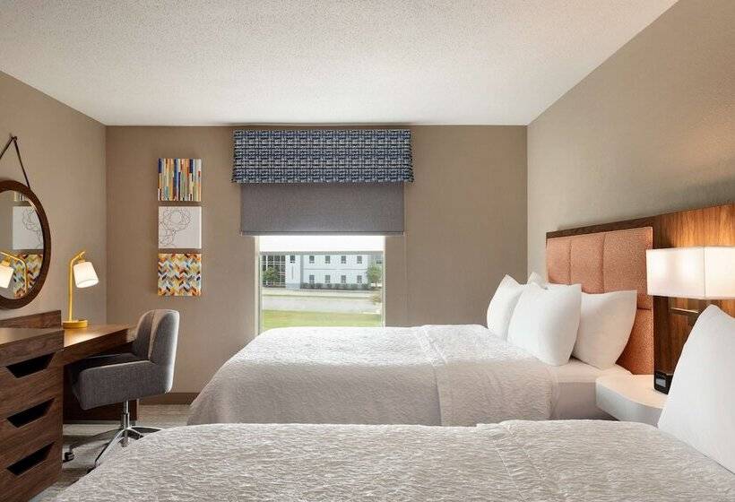 Hampton Inn St. Louiscolumbia