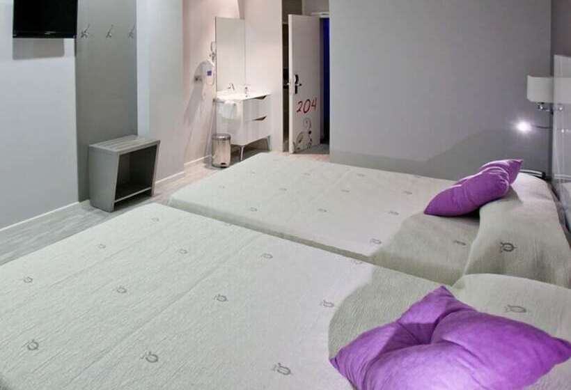 هتل Alix Boutique