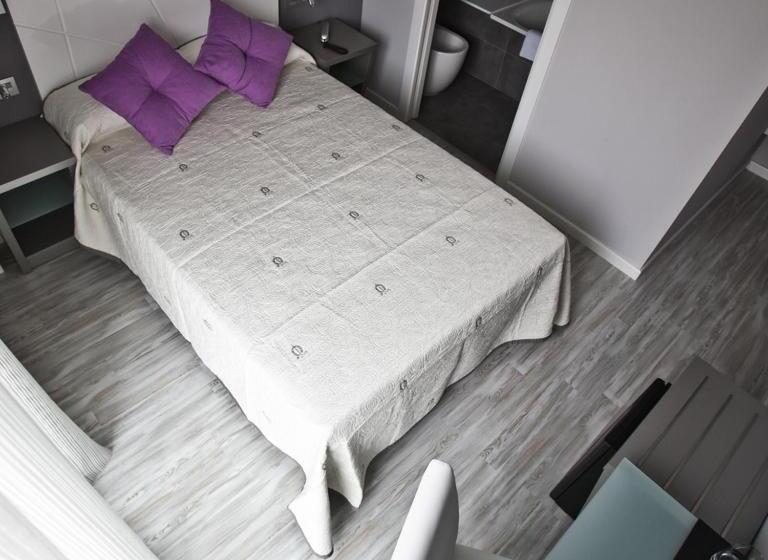 هتل Alix Boutique