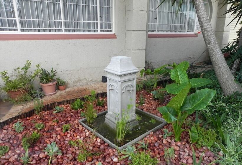 فندق Bedfordview Boutique Lodge