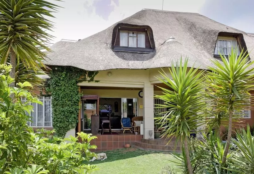 ホテル Bedfordview Boutique Lodge