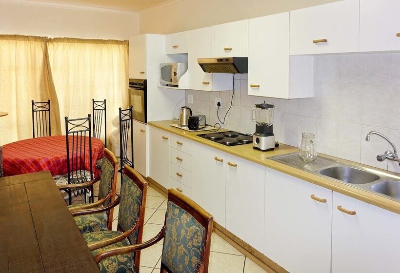 فندق Bedfordview Boutique Lodge