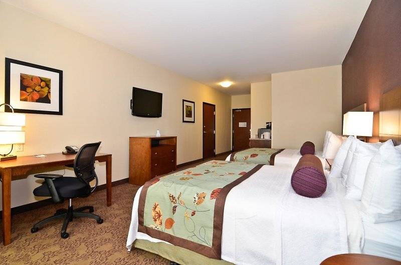 فندق Best Western Plus Carousel Inn & Suites Burlington