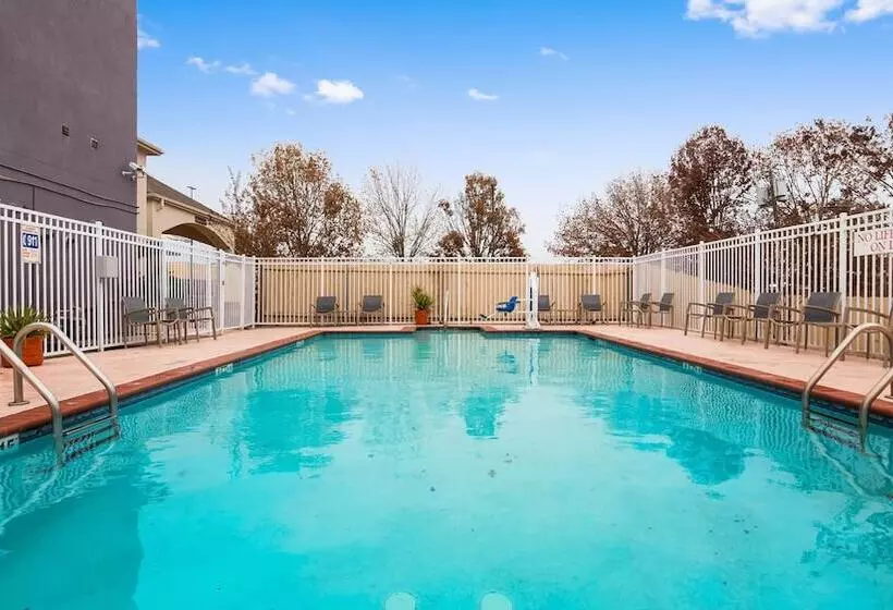 호텔 Best Western Plus Deridder Inn & Suites