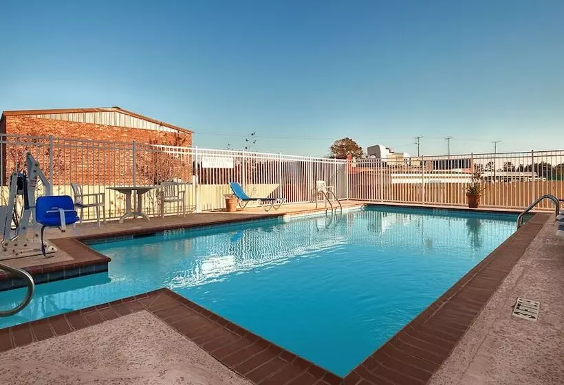 호텔 Best Western Plus Deridder Inn & Suites