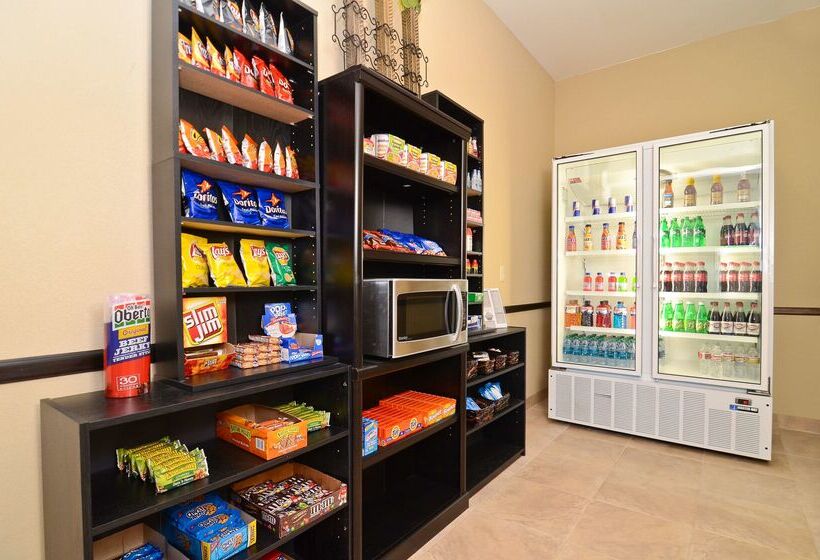 فندق Best Western Plus Emory At Lake Fork Inn & Suites