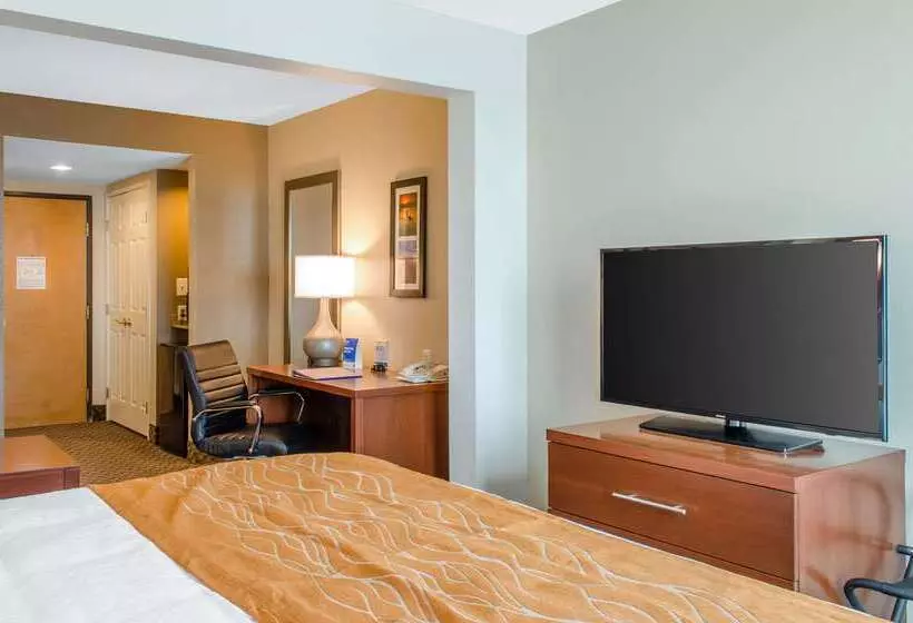 Отель Comfort Inn & Suites Biloxid Iberville