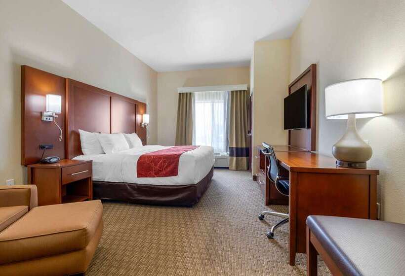 فندق Comfort Suites