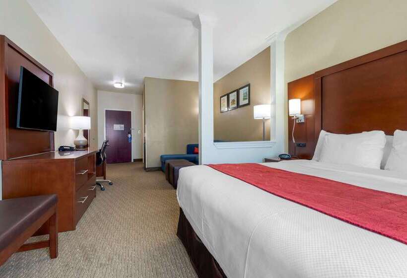 فندق Comfort Suites