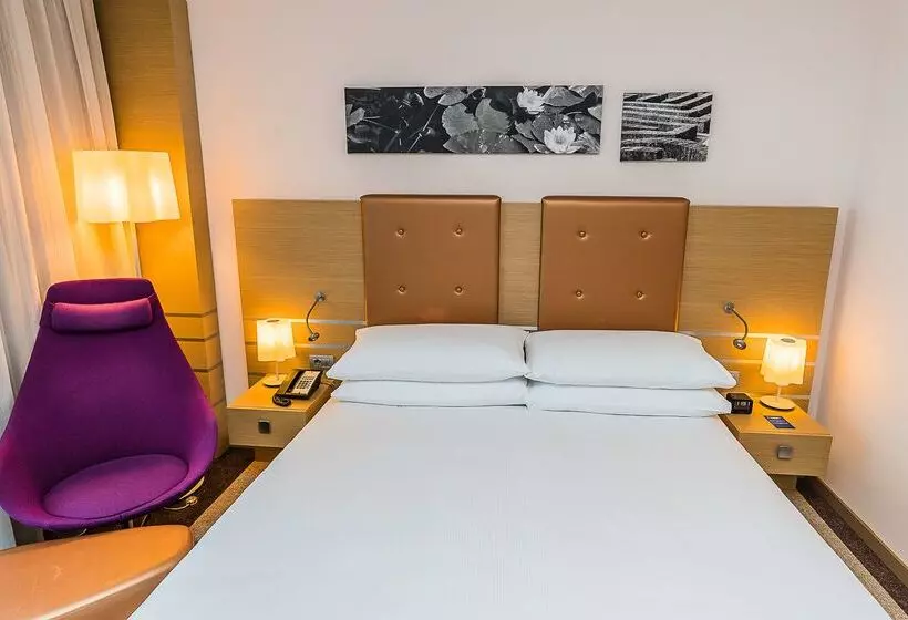 Doubletree By Hilton Hotel Oradea