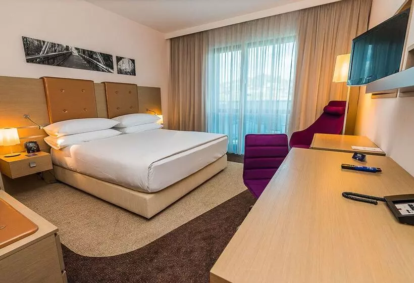 Doubletree By Hilton Hotel Oradea