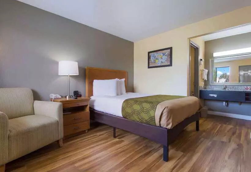 Отель Econo Lodge Battleboro  Rocky Mount I95