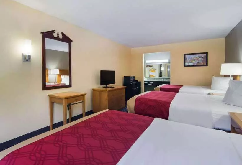 Отель Econo Lodge Battleboro  Rocky Mount I95