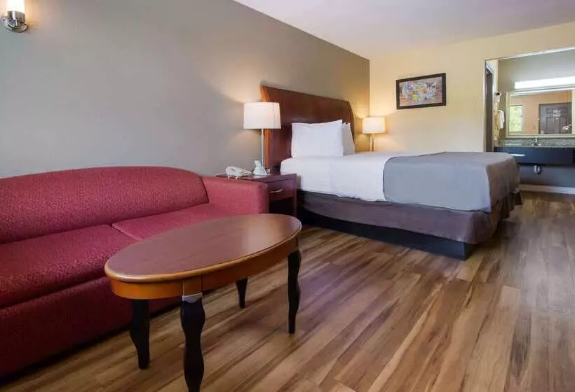 Отель Econo Lodge Battleboro  Rocky Mount I95
