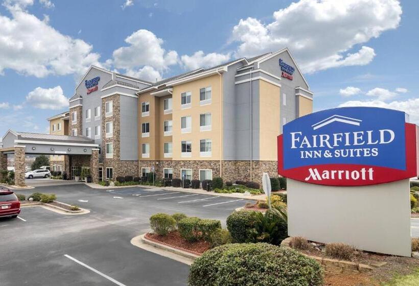 ホテル Fairfield Inn & Suites By Marriott Commerce