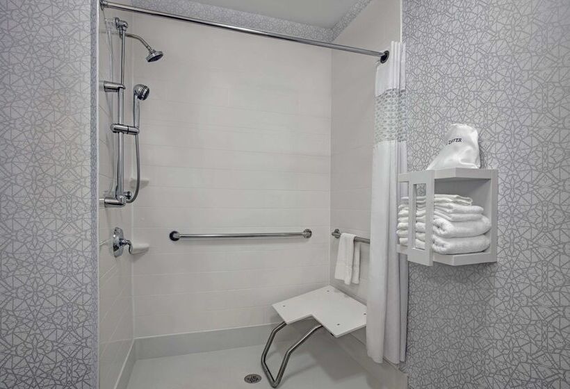 Отель Hampton Inn Keokuk