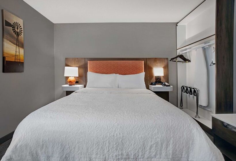 Отель Hampton Inn Keokuk