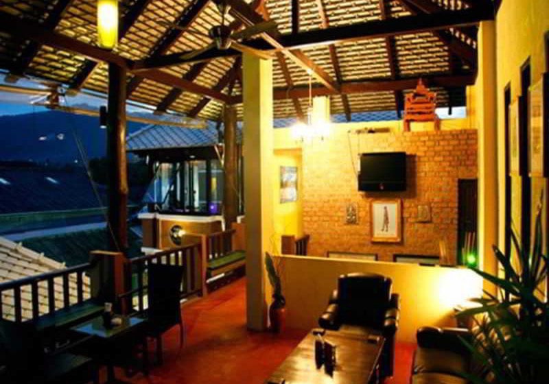 בית מלון כפרי The Loft Samui Rowhouse Hostel