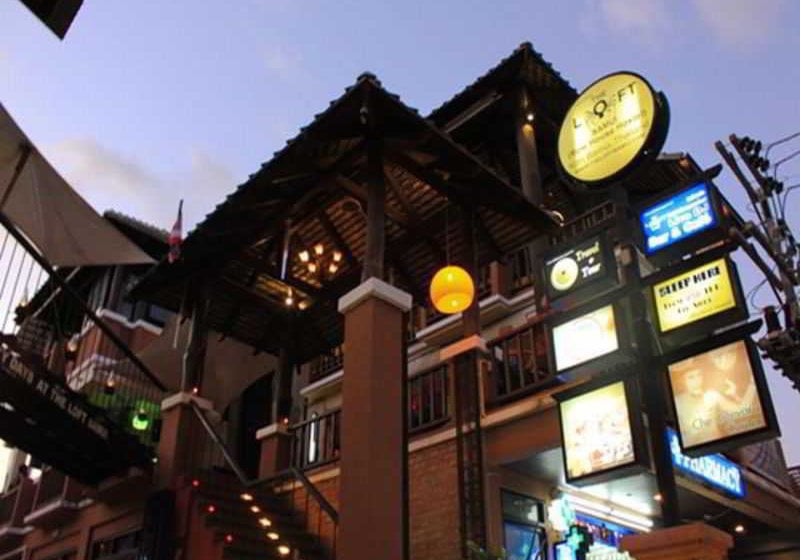 בית מלון כפרי The Loft Samui Rowhouse Hostel