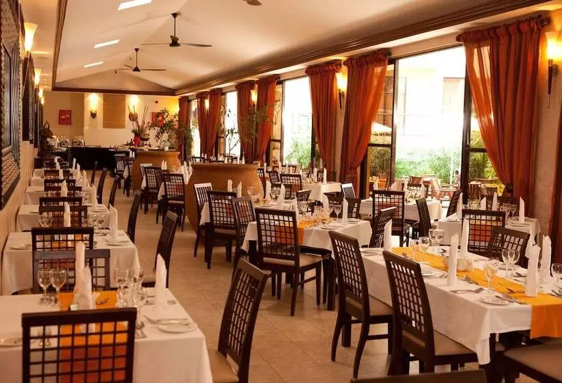 Protea Hotel By Marriott Kampala