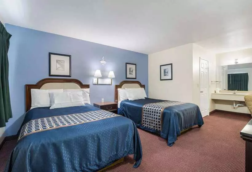 호텔 Rodeway Inn & Suites Blythe I 10