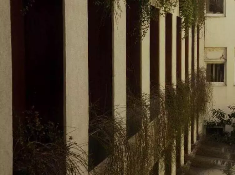 Square Nine Hotel Belgrade The Leading Hotels Of The World