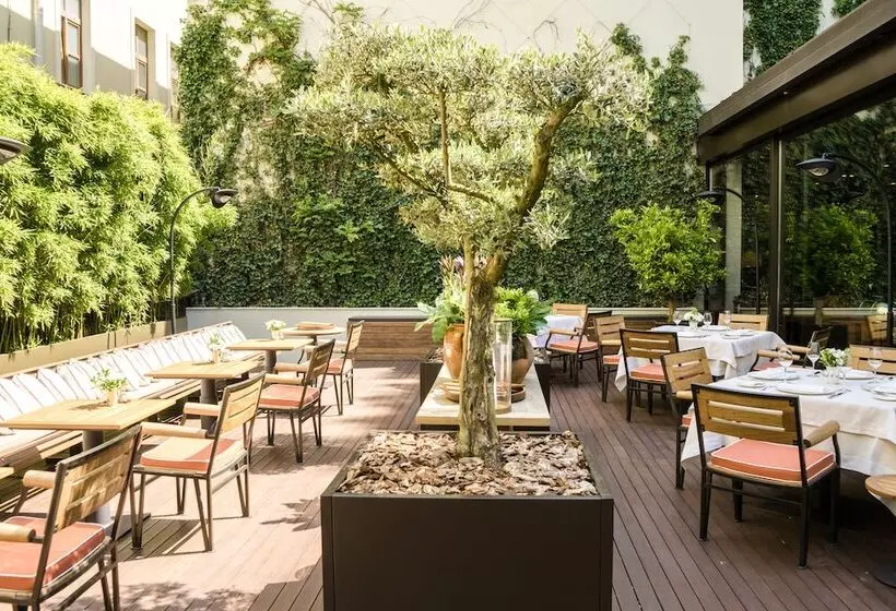 Square Nine Hotel Belgrade The Leading Hotels Of The World