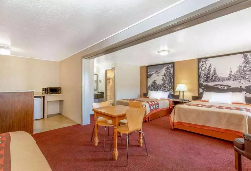 酒店 Super 8 By Wyndham Evanston