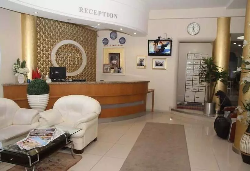 Hotel Vatan