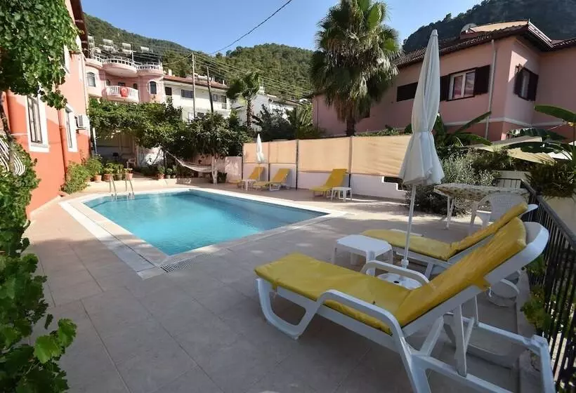 Пансион Duygu Apart Spellbinding Sea Views