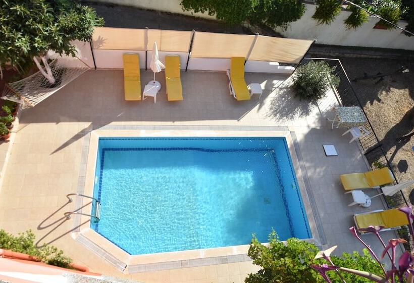 Пансион Duygu Apart Spellbinding Sea Views