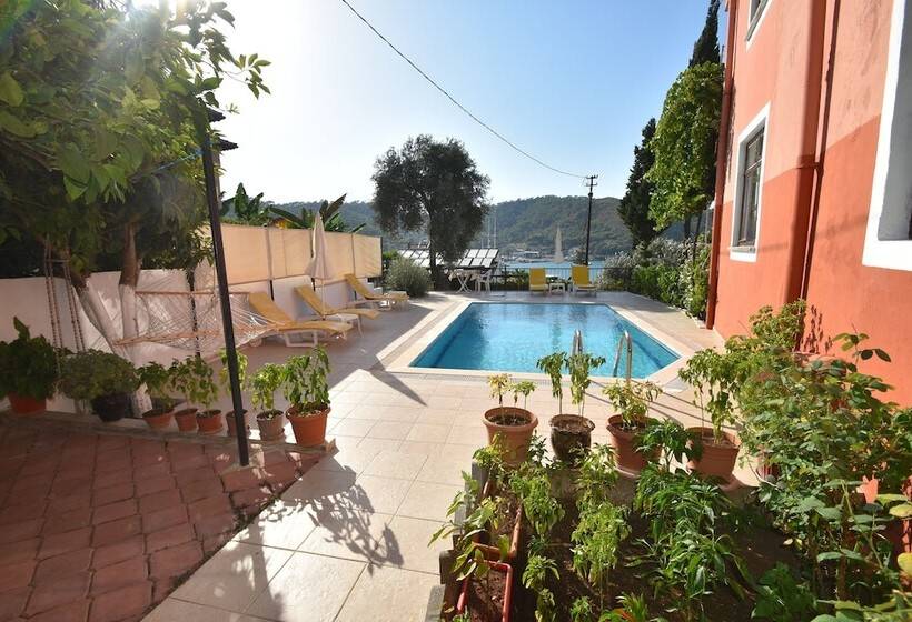 Пансион Duygu Apart Spellbinding Sea Views