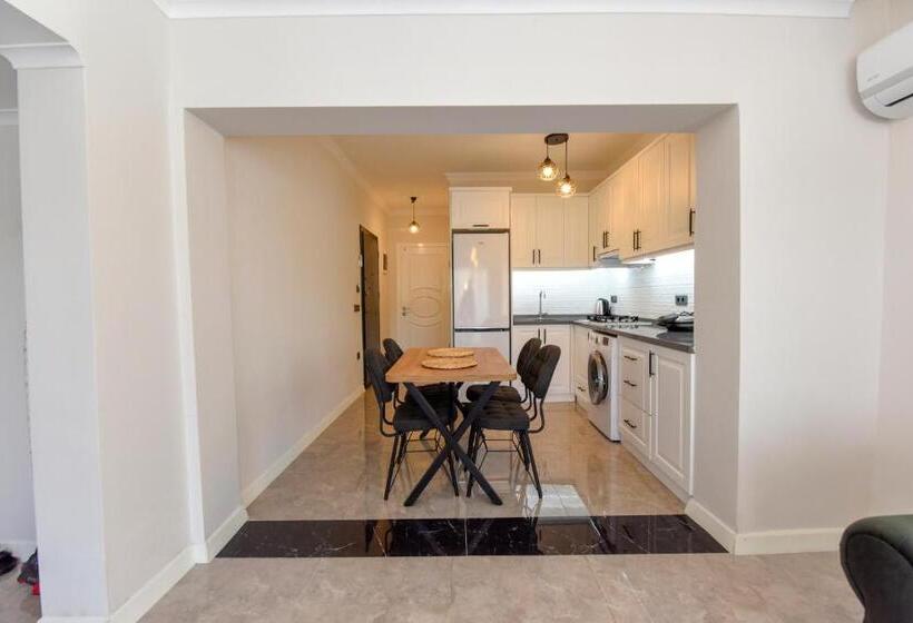 Пансион Duygu Apart Spellbinding Sea Views